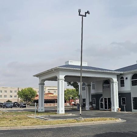 Quality Inn & Suites Розуэлл Экстерьер фото