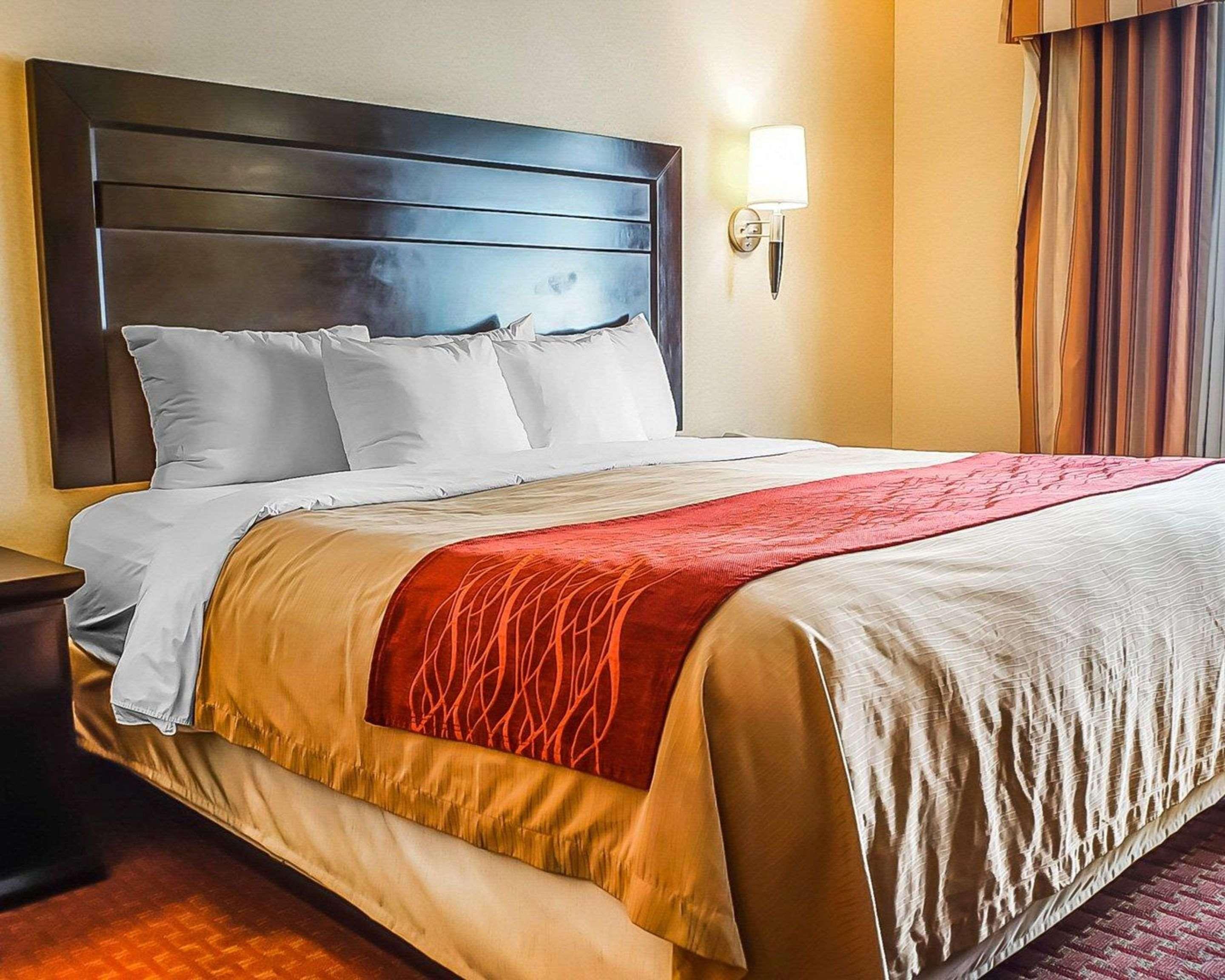 Quality Inn & Suites Розуэлл Экстерьер фото