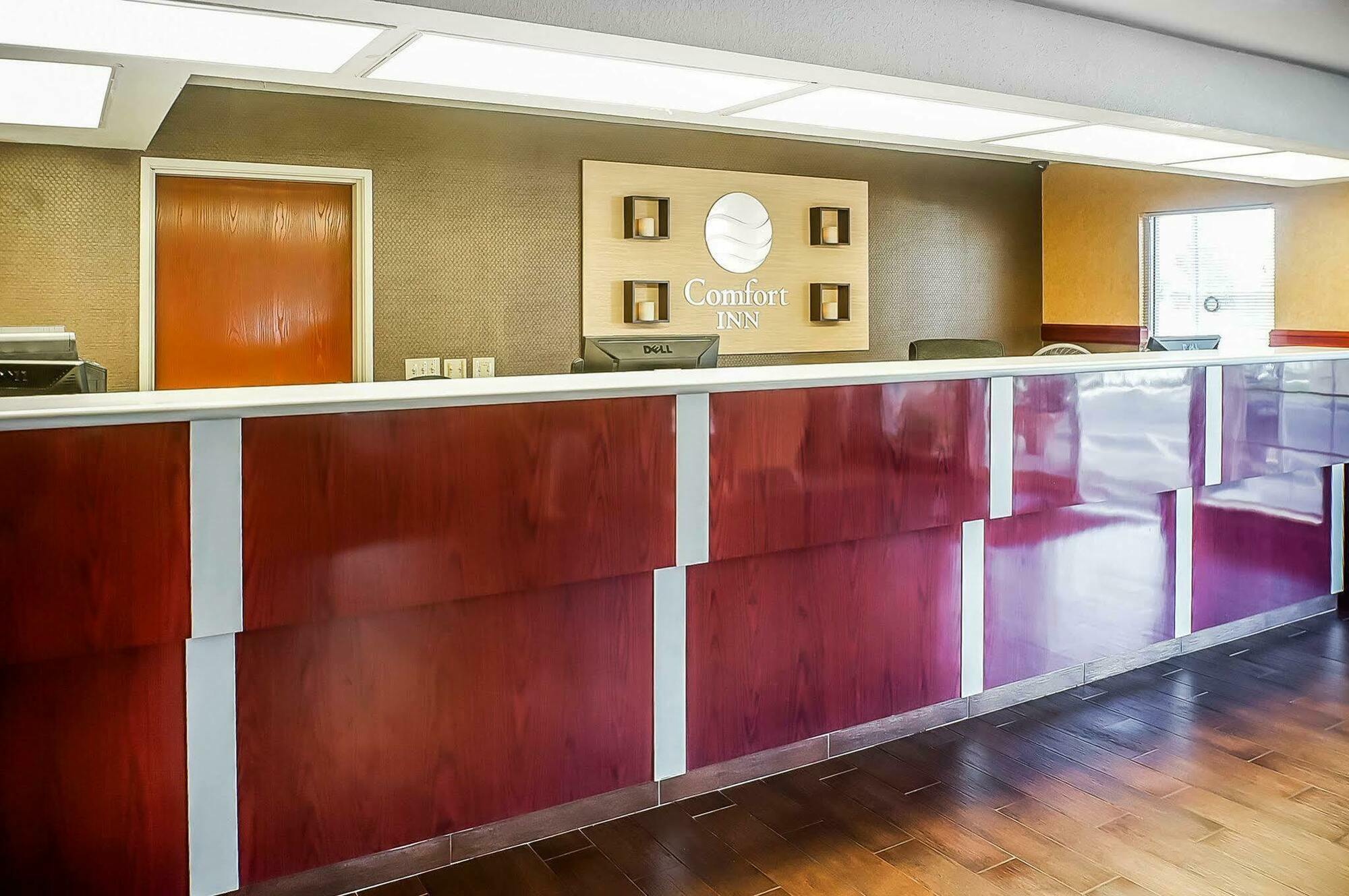 Quality Inn & Suites Розуэлл Экстерьер фото